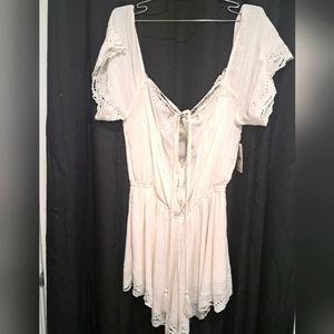 Brand new with tags free people jumper